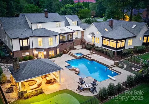 7342 Sardis Rd, Charlotte, NC 28270