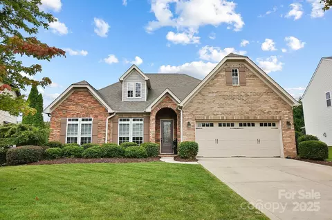 6011 Berewick Commons Pkwy, Charlotte, NC 28278