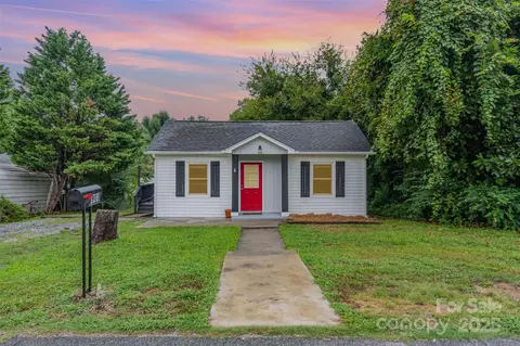 903 Michigan St, Kannapolis, NC 28083