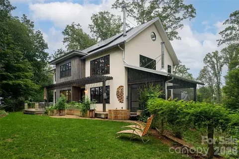 7 Bee Balm Way, Asheville, NC 28804