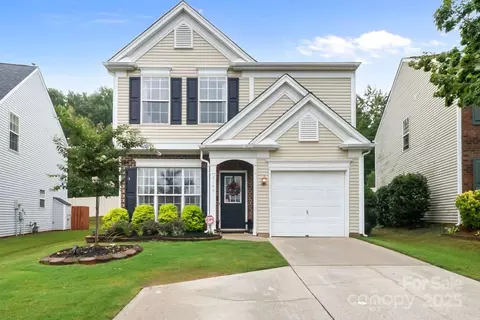2143 Kaybird Ln, Charlotte, NC 28270