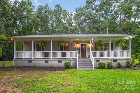 38899 Dalton Ln, Albemarle, NC 28001