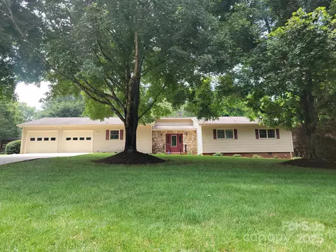 3719 Falling Creek Ne 2 Rd NE #2, Hickory, NC 28601