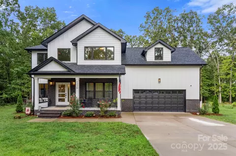 1226 Jamestowne Dr, Monroe, NC 28110
