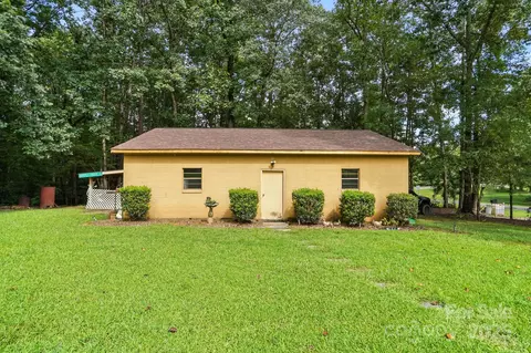 4207 Amanda Dr, Midland, NC 28107