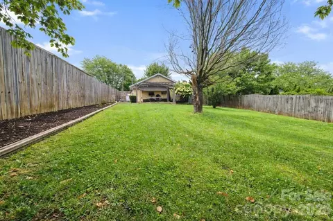71 Fifth Ave, Asheville, NC 28806