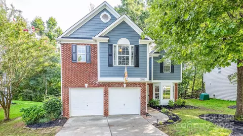 7814 Leisure Ln, Huntersville, NC 28078