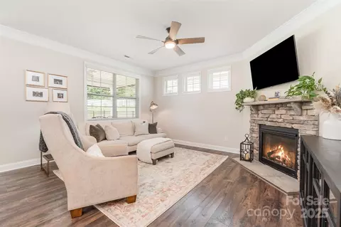 4466 Streamside Rd, Denver, NC 28037 photo 8