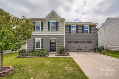 2483 Willow Pond Se Ln SE, Concord, NC 28025