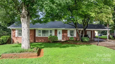 1106 3rd Street Se Dr SE, Conover, NC 28613