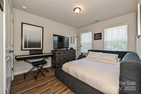Bedroom - 17318 Gladys Way, Davidson, NC 28036 photo 3 of 3