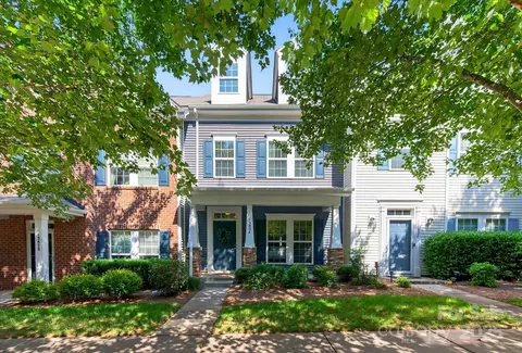 13824 Cypress Woods Dr, Huntersville, NC 28078