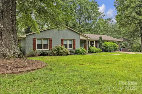 1060 26th Ne Ave NE, Hickory, NC 28601