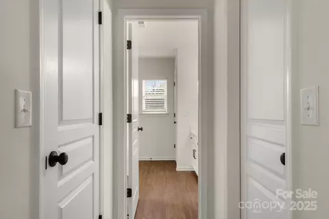Entry Way - 437 Silver Cypress Ln, Fort Mill, SC 29708 photo 6 of 8