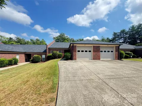 606 Camrose Ne Cir NE, Concord, NC 28025