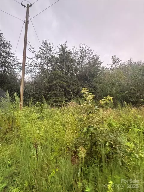 6444 Ridgeview Cir, Granite Falls, NC 28630