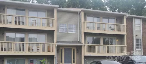 1614 Arlyn Cir # -K, Charlotte, NC 28213