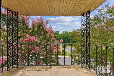 4735 Hedgemore T Dr #T, Charlotte, NC 28209