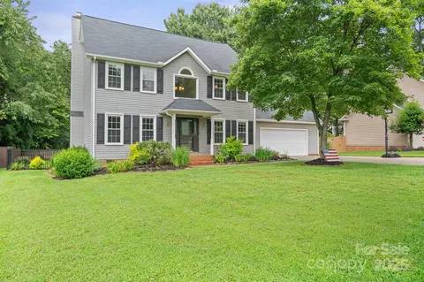 13118 Willow Breeze Ln, Huntersville, NC 28078