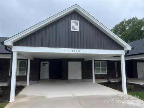 302 E Boyd Unit B St UNIT B, Maiden, NC 28650