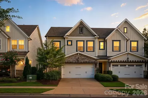 521 Belton St, Charlotte, NC 28209