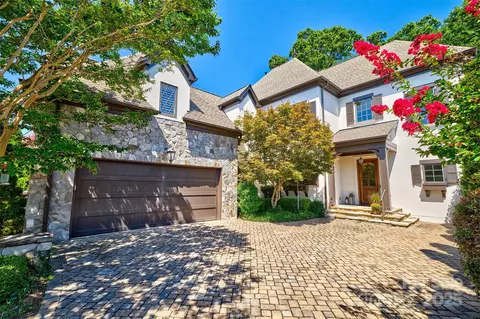 13525 Grand Palisades Pkwy, Charlotte, NC 28278