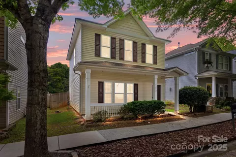 12313 Walden Lea Dr, Huntersville, NC 28078