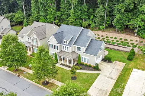 11216 Preservation Ln, Charlotte, NC 28278
