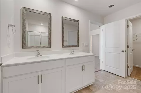 Entry Way - 172 Callie River Ct, Clyde, NC 28721 photo 1 of 1