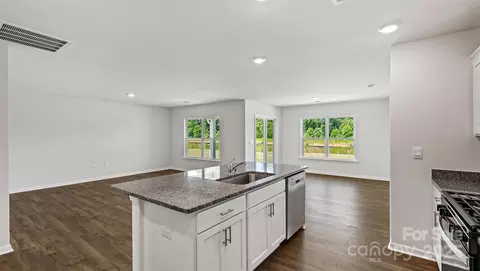 212 Callie River Ct, Clyde, NC 28721 photo 5