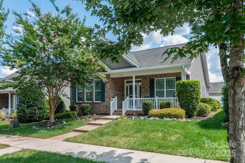 11728 Mount Argus Dr, Cornelius, NC 28031 photo 2