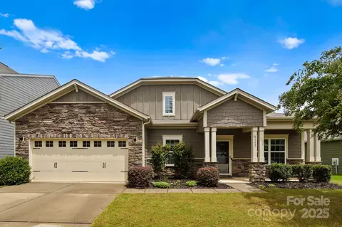 6002 Eleanor Rigby Rd, Charlotte, NC 28278