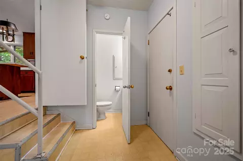 Entry Way - 106 Blue Bird Ln, Tryon, NC 28782 photo 2 of 3