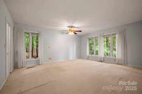 Bedroom - 106 Blue Bird Ln, Tryon, NC 28782 photo 4 of 4