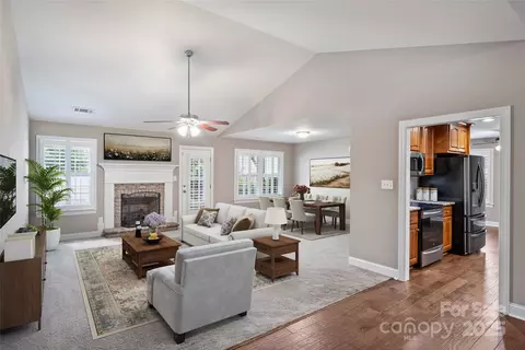 5205 Sustar Dr, Monroe, NC 28110 photo 5