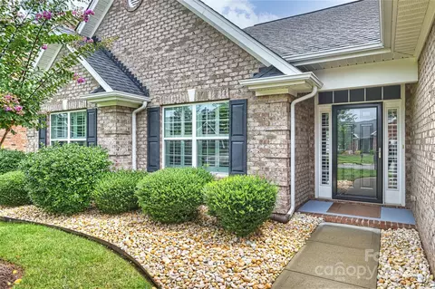 5205 Sustar Dr, Monroe, NC 28110 photo 2