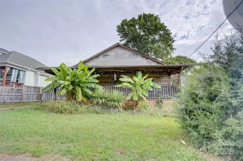 509 Elm Ave, Mount Holly, NC 28120