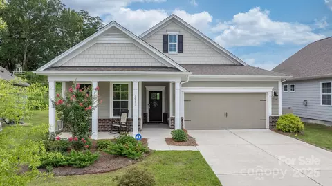 7015 Cornwallis Ct, Iron Station, NC 28080