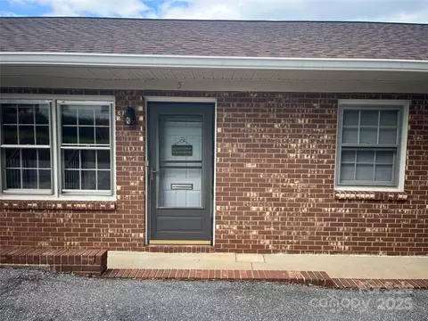 525 12th Sw 5 St SW #5, Hickory, NC 28602