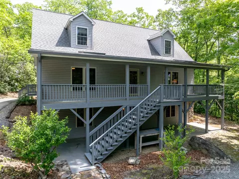 260 Arbor Woods Dr, Pisgah Forest, NC 28768