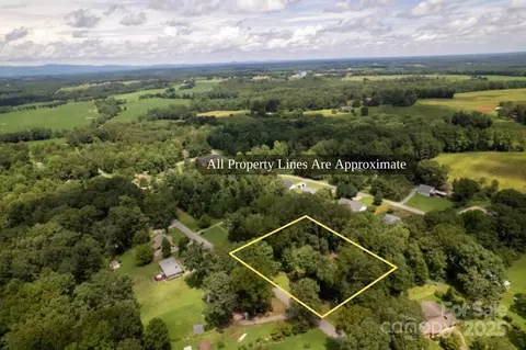 1106 Cherry Mountain Rd, Shelby, NC 28150