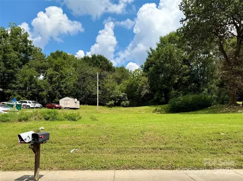 625 S 2nd St, Albemarle, NC 28001