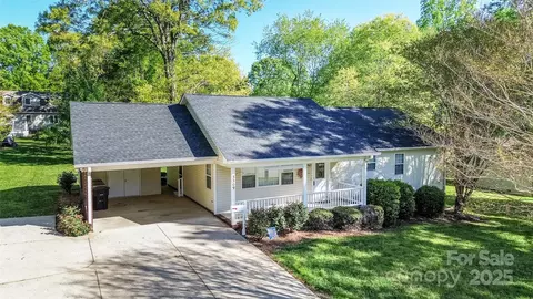3309 E Broad St, Statesville, NC 28625