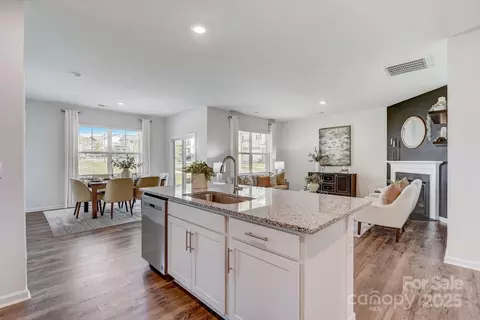 Kitchen - 1121 Secrest Commons Dr, Monroe, NC 28112 photo 5 of 5