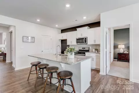 Kitchen - 1121 Secrest Commons Dr, Monroe, NC 28112 photo 3 of 5