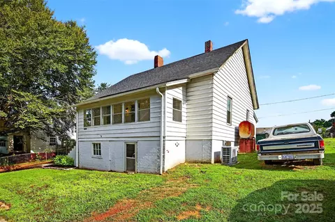 Exterior - 87 2nd St, Marion, NC 28752 photo 8 of 8