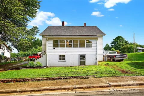 Exterior - 87 2nd St, Marion, NC 28752 photo 7 of 8