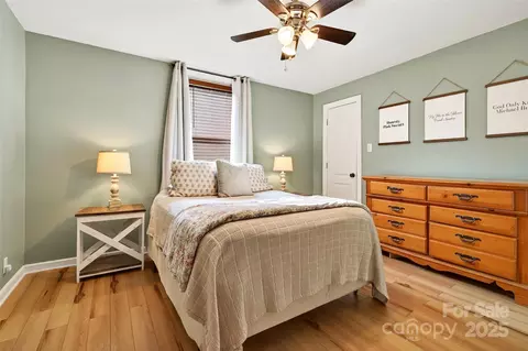 Bedroom - 87 2nd St, Marion, NC 28752 photo 2 of 3