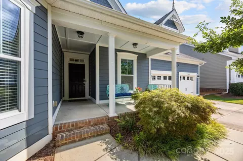 18804 Avery Park Dr, Cornelius, NC 28031 photo 3