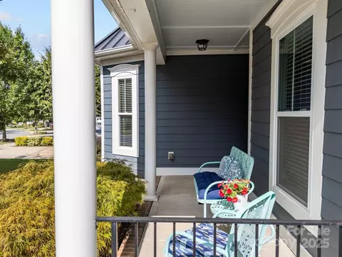 18804 Avery Park Dr, Cornelius, NC 28031 photo 4